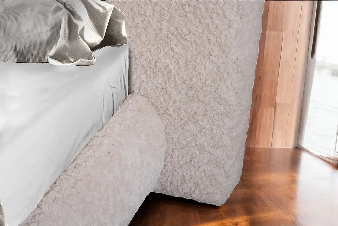 Primiti Bottom Corner